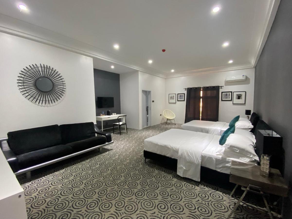 אנוגו Muse Boutique Hotel מראה חיצוני תמונה