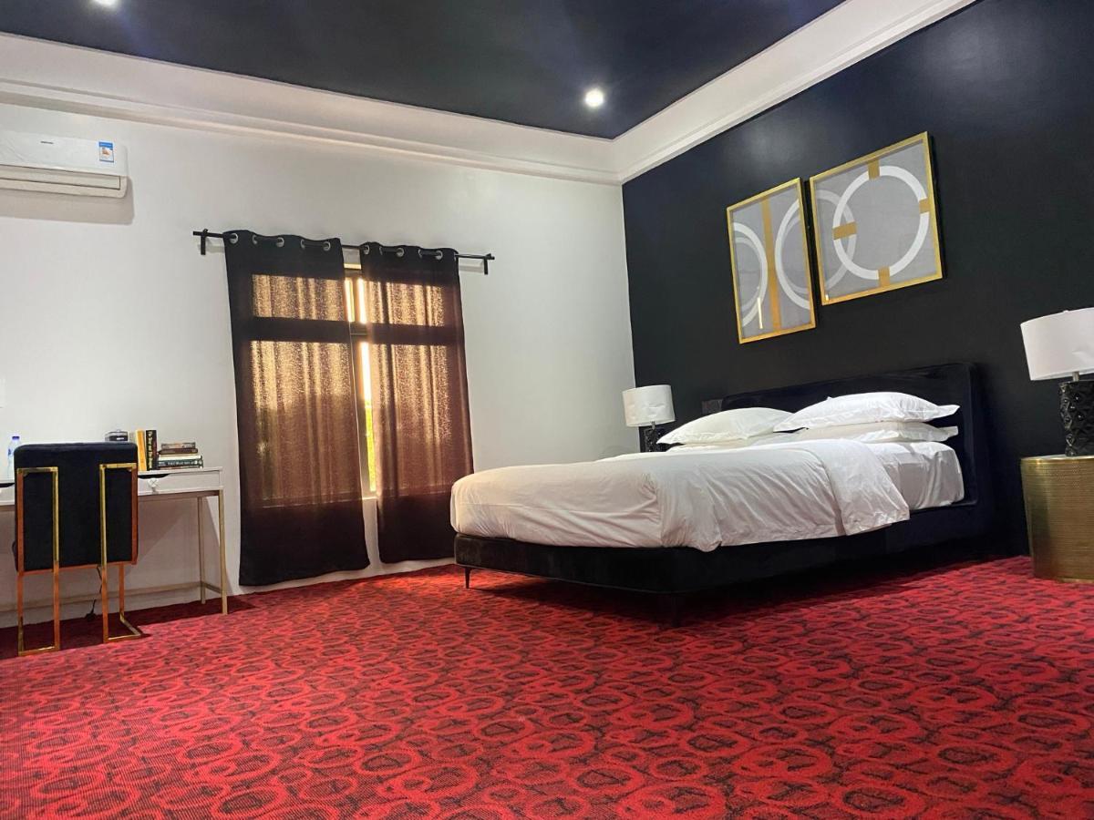 אנוגו Muse Boutique Hotel מראה חיצוני תמונה