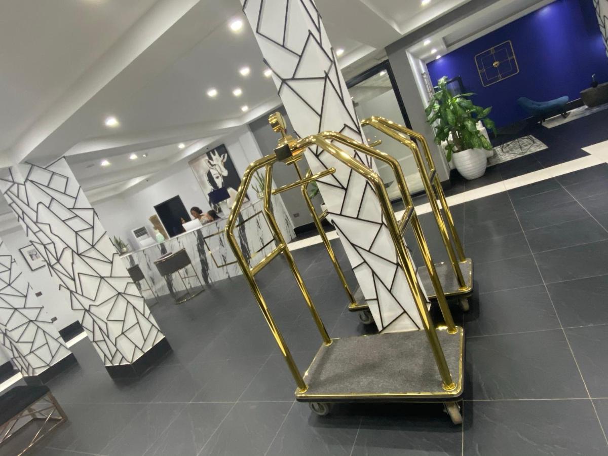 אנוגו Muse Boutique Hotel מראה חיצוני תמונה