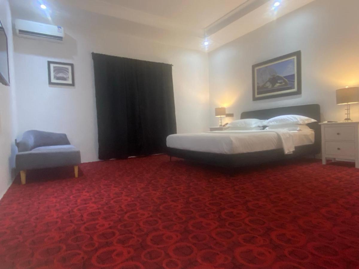 אנוגו Muse Boutique Hotel מראה חיצוני תמונה