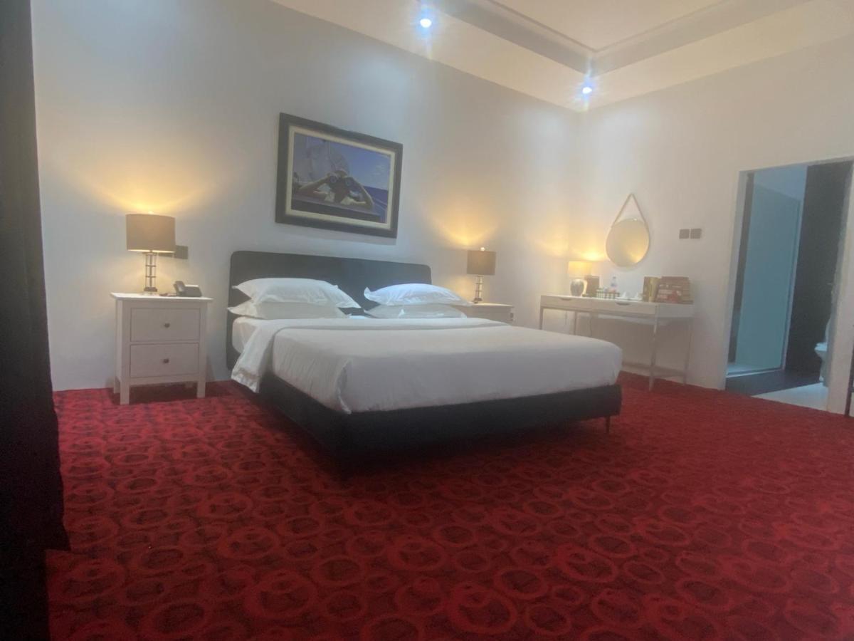 אנוגו Muse Boutique Hotel מראה חיצוני תמונה