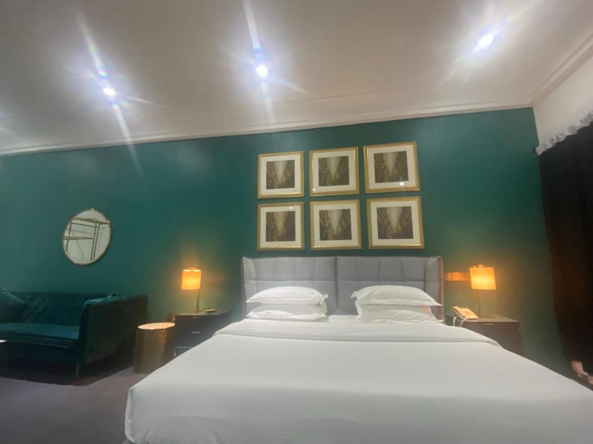 אנוגו Muse Boutique Hotel מראה חיצוני תמונה